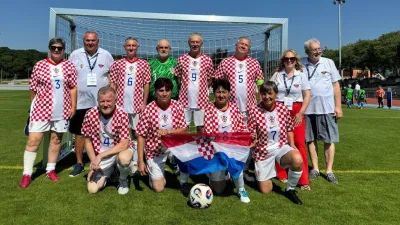 Hrvatski nogometni savez  za Sportsku Hrvatsku