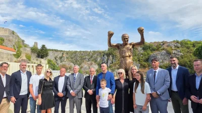 Hrvatski nogometni savez  za Sportsku Hrvatsku