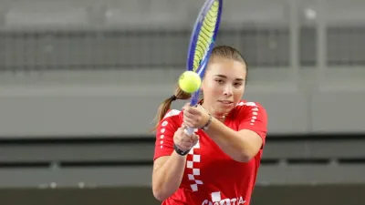 Dora Mi&scaron;kovi&cacute; izborila nastup u &ccaron;etvrtfinalu Osijek Opena!