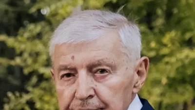 Preminuo Darko Nesek