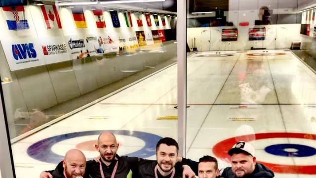 Hrvatski curling savez ⓕ za Sportsku Hrvatsku