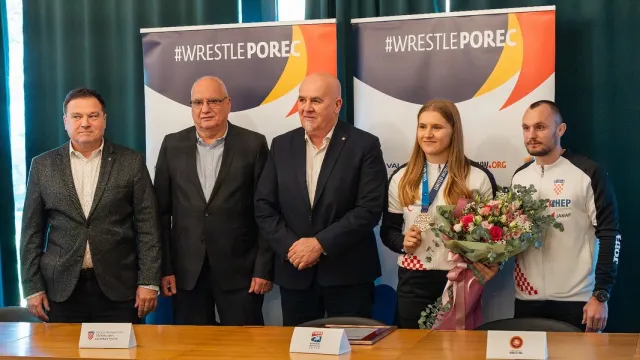 Hrvatski hrvački savez ⓕ za Sportsku Hrvatsku