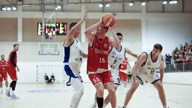 Hrvatski košarkaški savez  za Sportsku Hrvatsku Hrvatski košarkaški savez  za Sportsku Hrvatsku