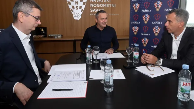 Hrvatski nogometni savez  za Sportsku Hrvatsku