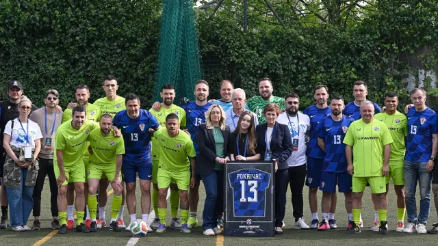 Hrvatski nogometni savez  za Sportsku Hrvatsku