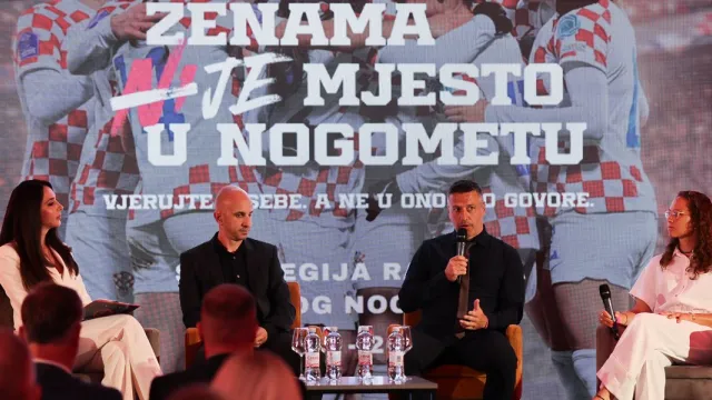 Hrvatski nogometni savez  za Sportsku Hrvatsku