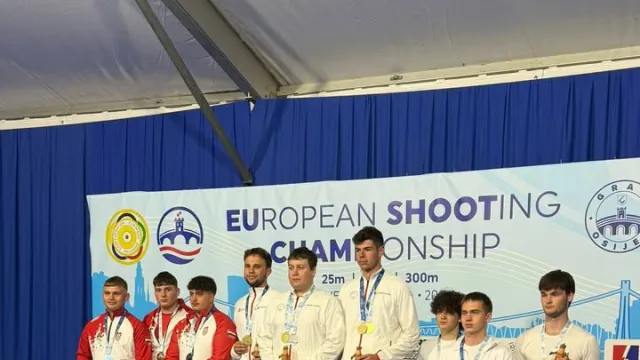 Ju&ccaron;er srebrna medalja u ekipnom nastupu na&scaron;ih juniora U18, danas ...