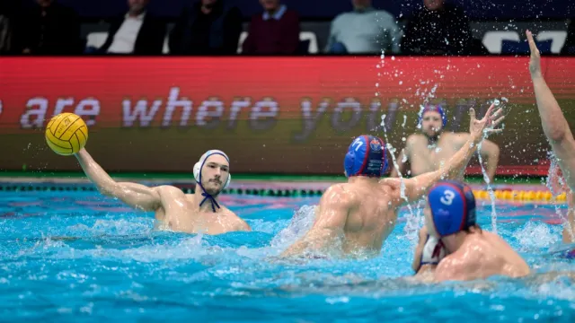 Hrvatski vaterpolski savez : Mladost prošla u drugi dio Lige prvaka