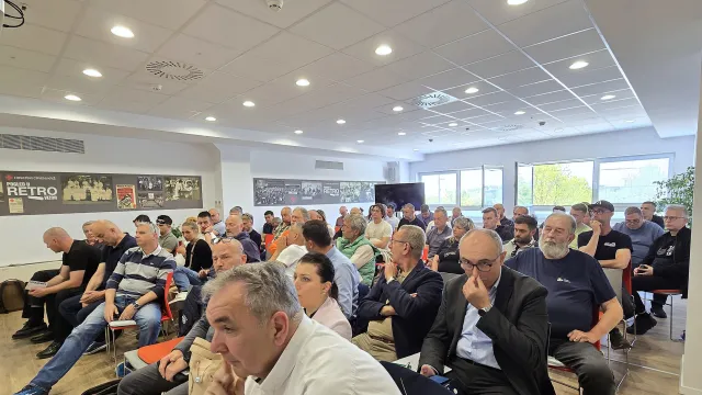 Hrvatski auto i karting savez  za Sportsku Hrvatsku