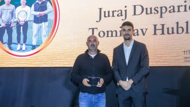 SZ grada Poreča : Juraj Dusparić, trener u porečkom Teniskom klubu Pro2000 najbolji teniski trener u Hrvatskoj za 2025.