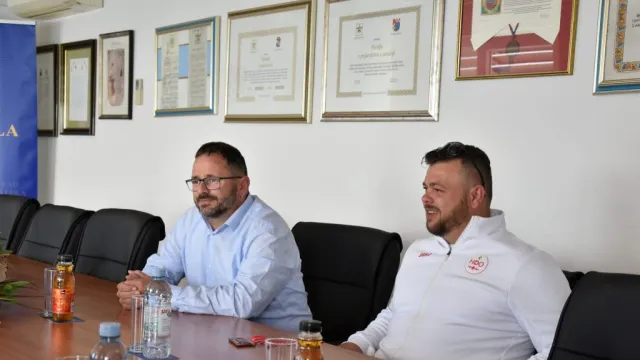 Sve&ccaron;ani prijem za Iliju Peraka u Ka&scaron;telima nakon europske bronce